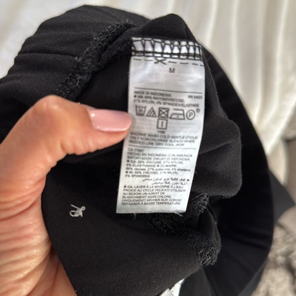 Old Navy Ponte Pants Legging Stevie black Medium Stretch High Rise Pull Over - Picture 8 of 8
